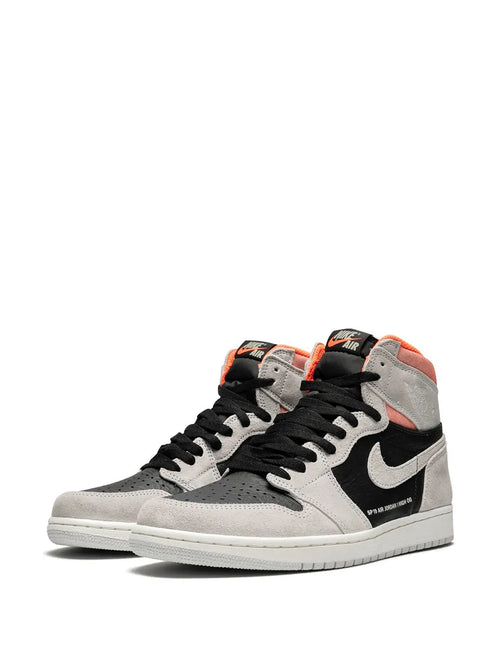 Air Jordan 1 Retro High Og Neutral Grey/Hyper Crimson Sneakers