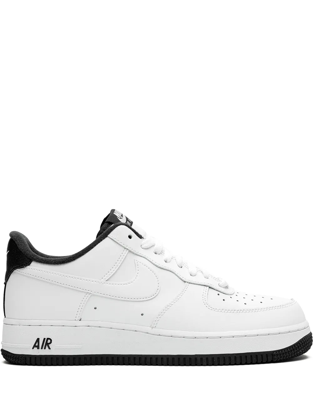 Nike Air Force 1 07 Sneakers
