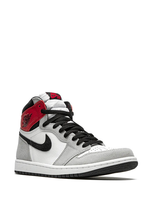 Air Jordan 1 Retro High Og Light Smoke Grey Sneakers