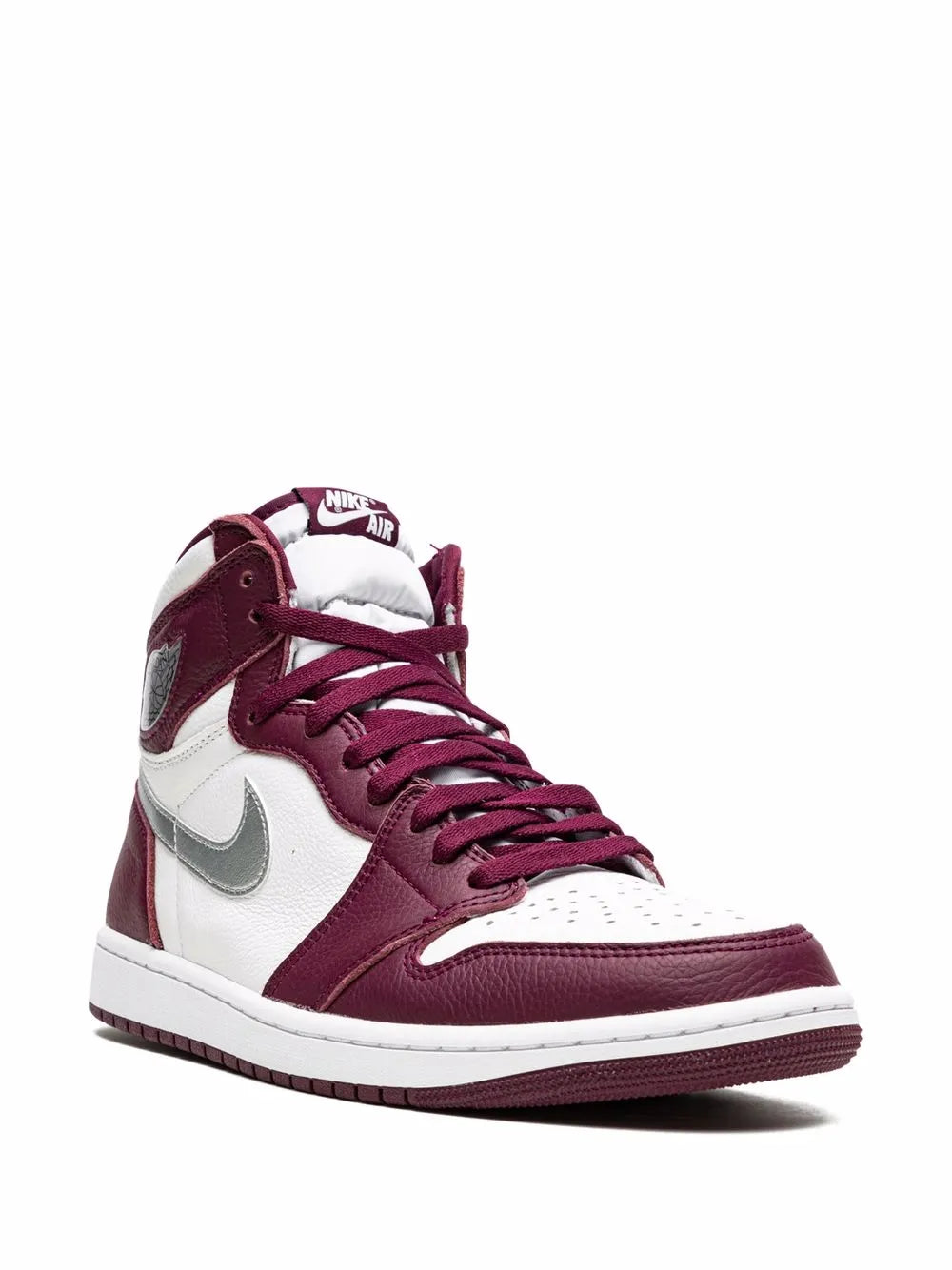 Air Jordan 1 Retro High Bordeaux Sneakers