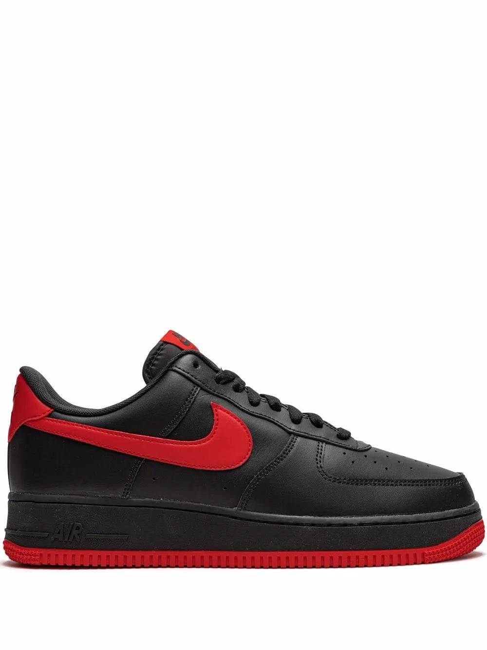Nike Air Force 1 Low 07 Bred Sneakers