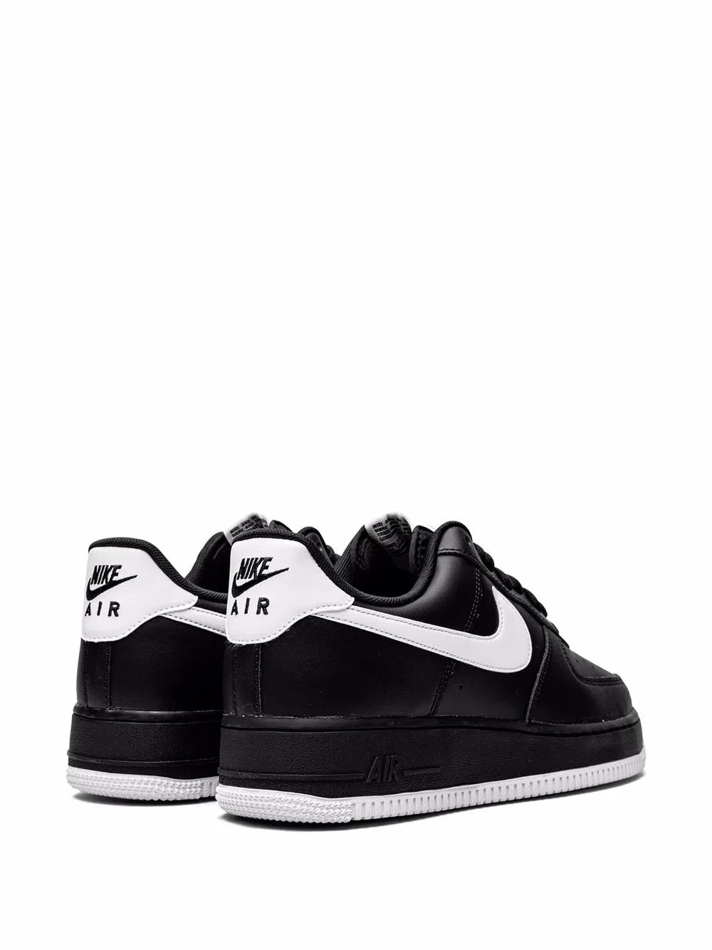 Nike Air Force 1 07 Black/White Sneakers