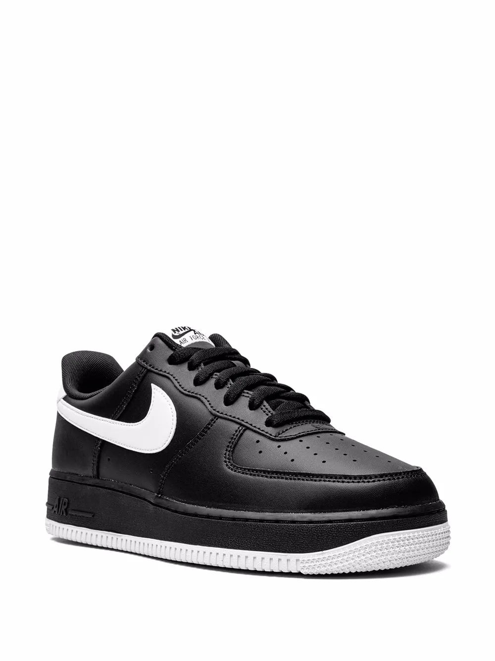 Nike Air Force 1 07 Black/White Sneakers