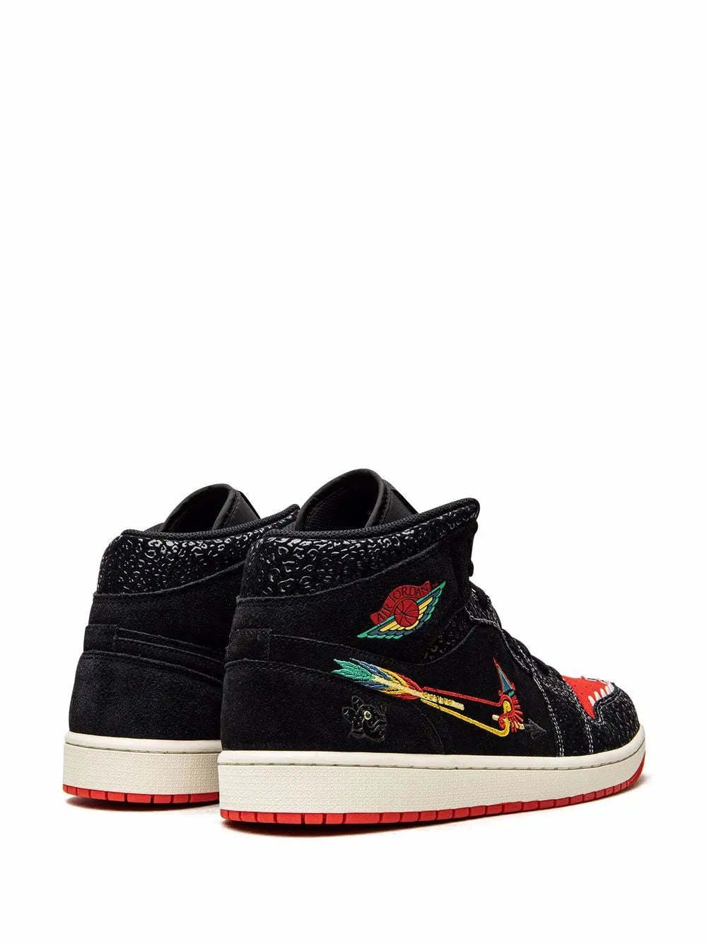 Air Jordan 1 Mid Se Siempre Familia Sneakers