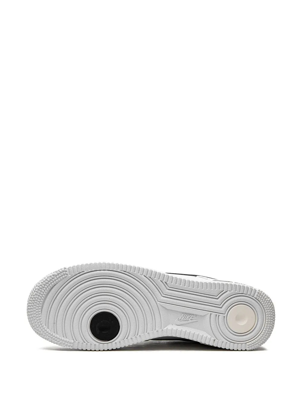 Nike Air Force 1  7 Lv8 White/Black Sneakers