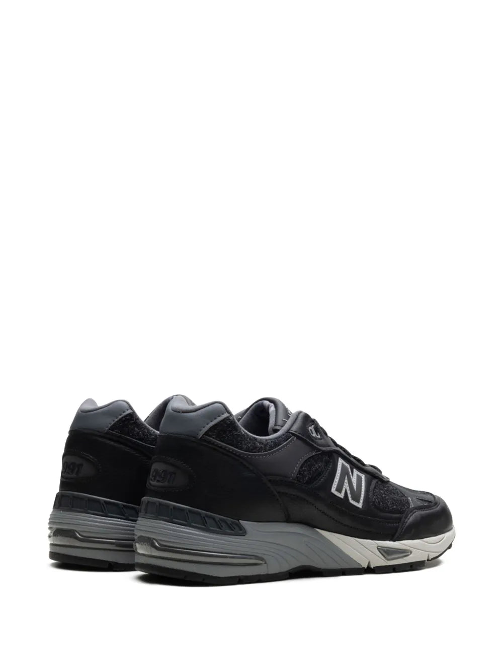 New Balance 991 Sneakers