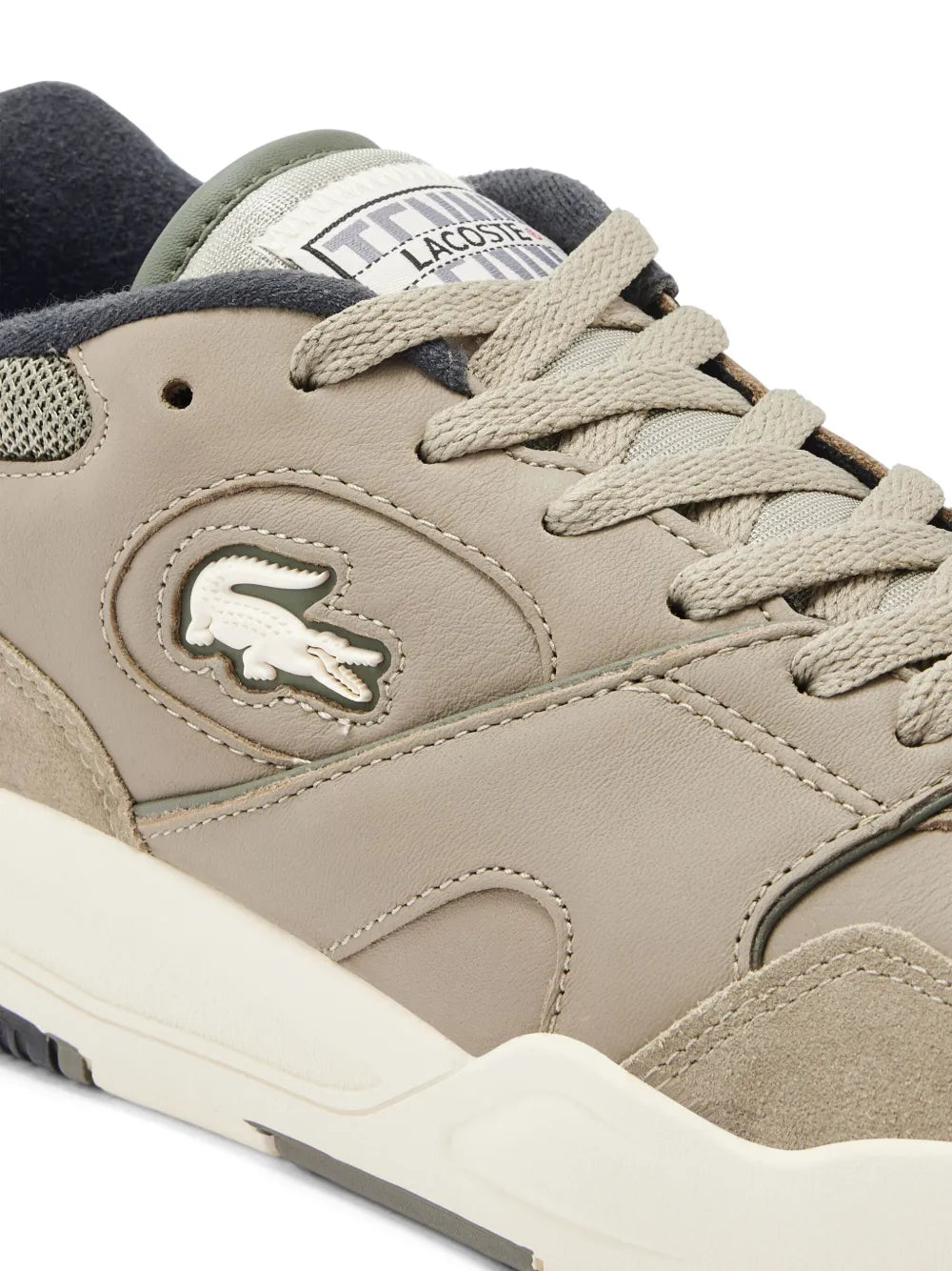 Lacoste Lineshot Sneakers