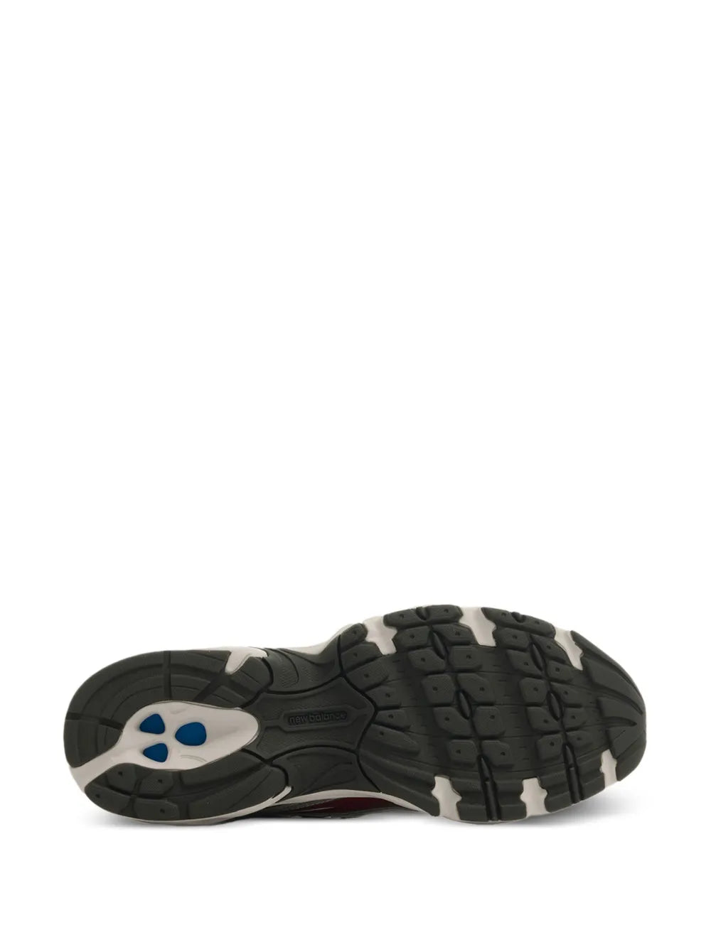 New Balance 740 Sneakers
