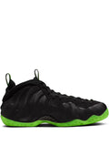 Nike Air Foamposite One Black/Volt Sneakers