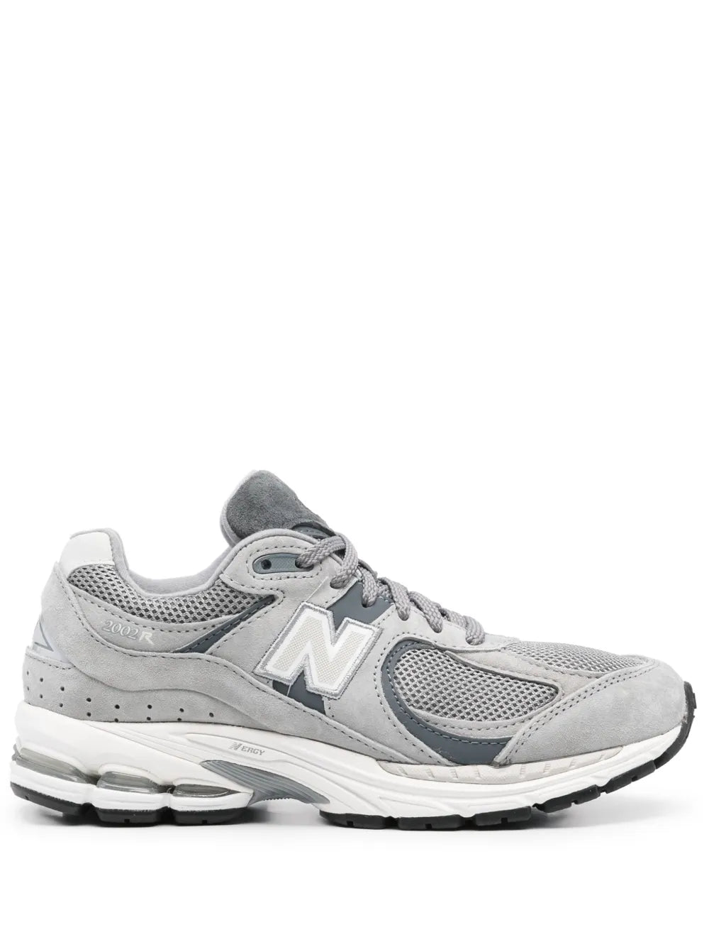 New Balance M2002 Sneakers