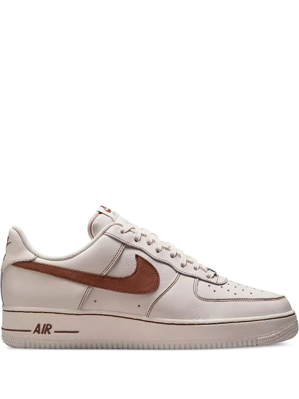 Nike Air Force 1 07 Lv8 Sneakers
