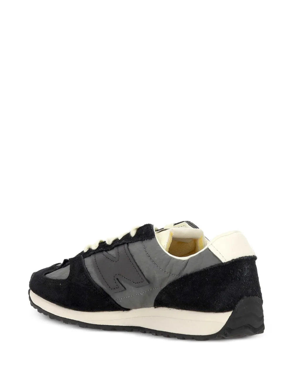 New Balance Lace-Up Round-Toe Sneakers