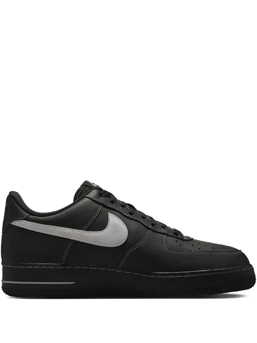 Nike Air Force 1 07 Lv8 Sneakers